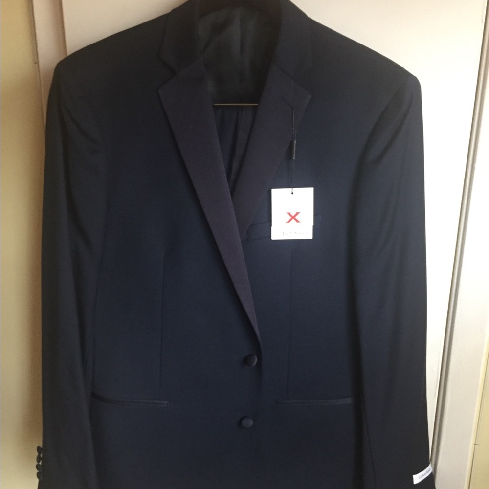 NWT! Men’s Calvin Klein Blue 48L Tuxedo